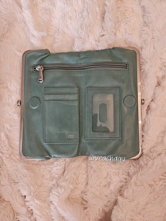 HOBO Handbags - HOBO☆Lauren Wallet Clutch In Mint